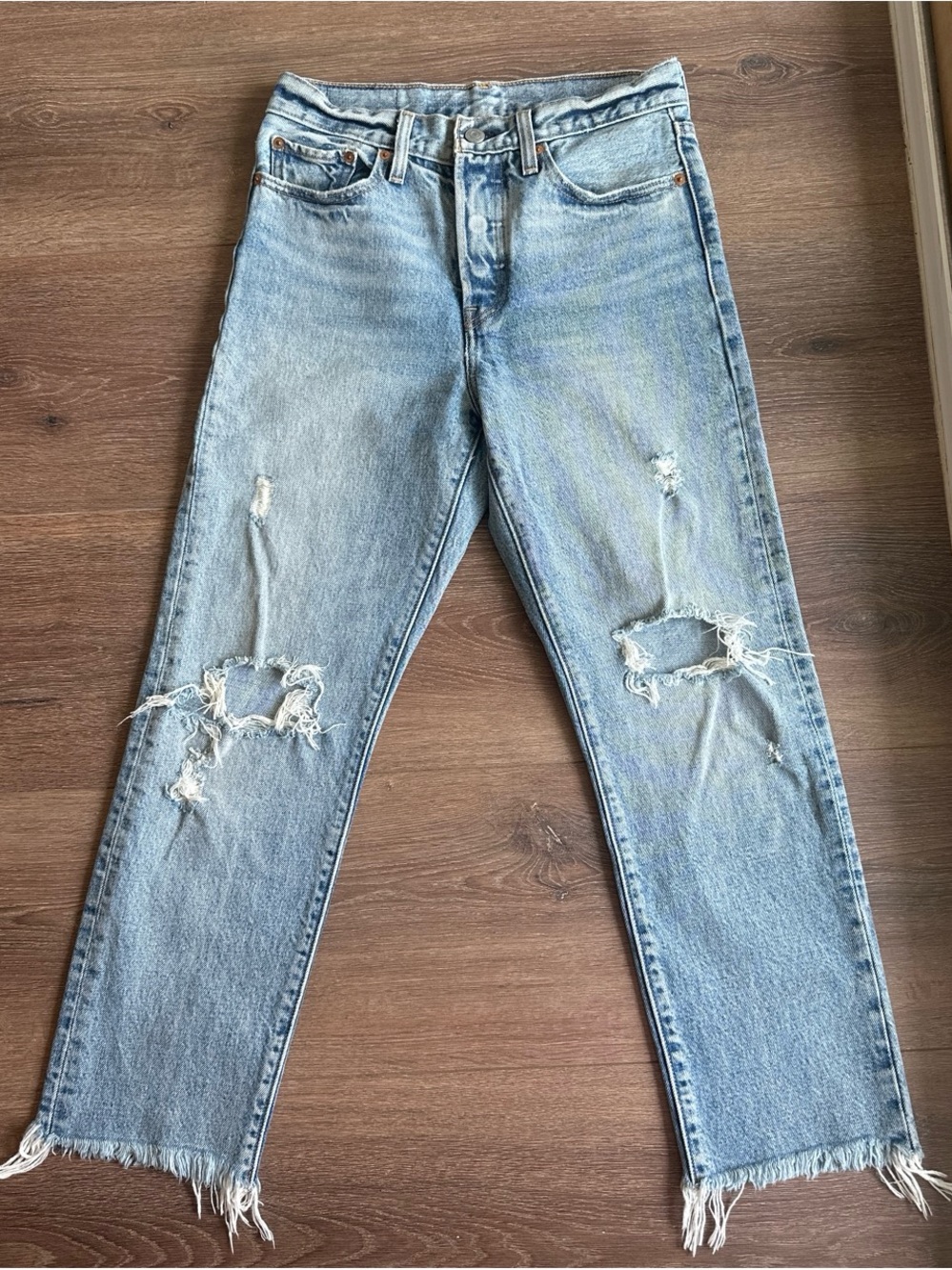 Vintage Levi Light Blue Distressed Women's Jeans